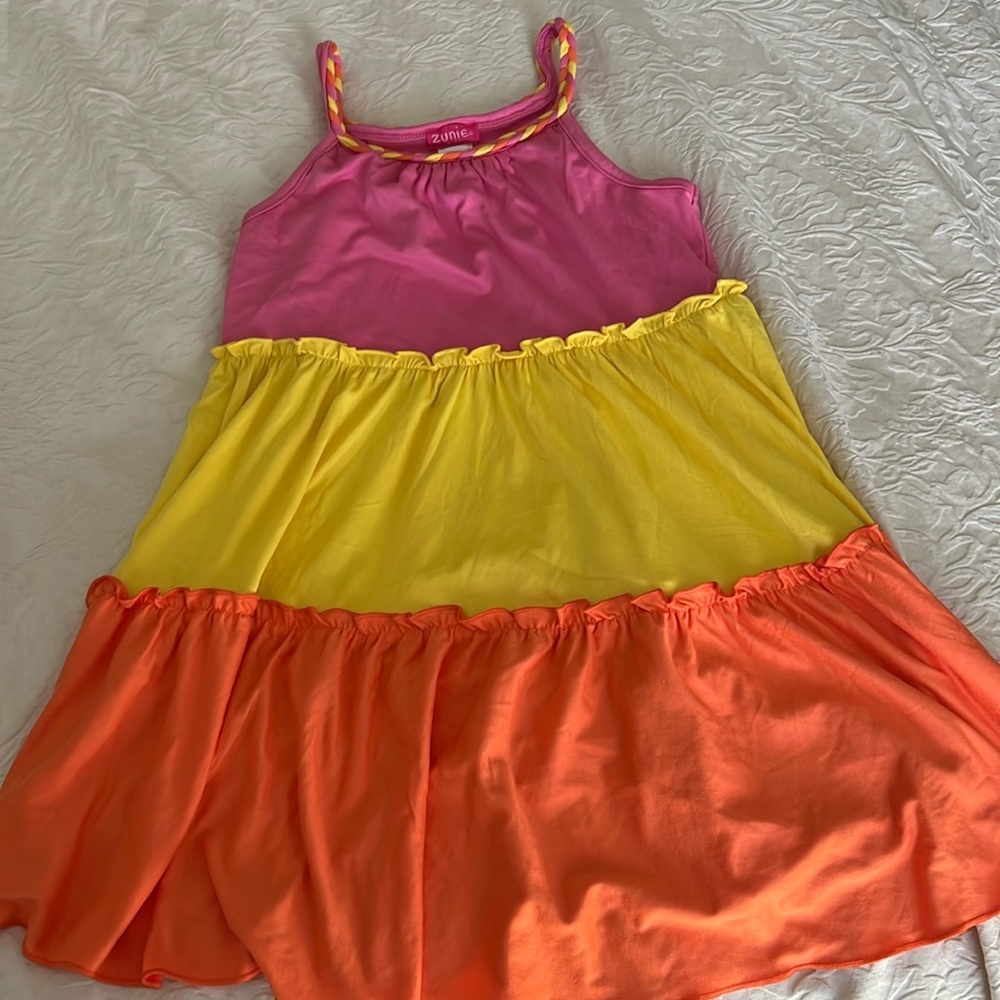 Girls dress